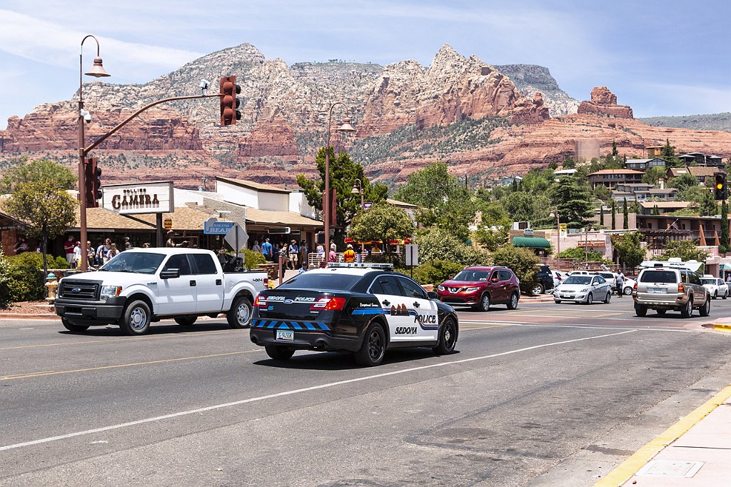 7 - SEDONA MOVING.jpg